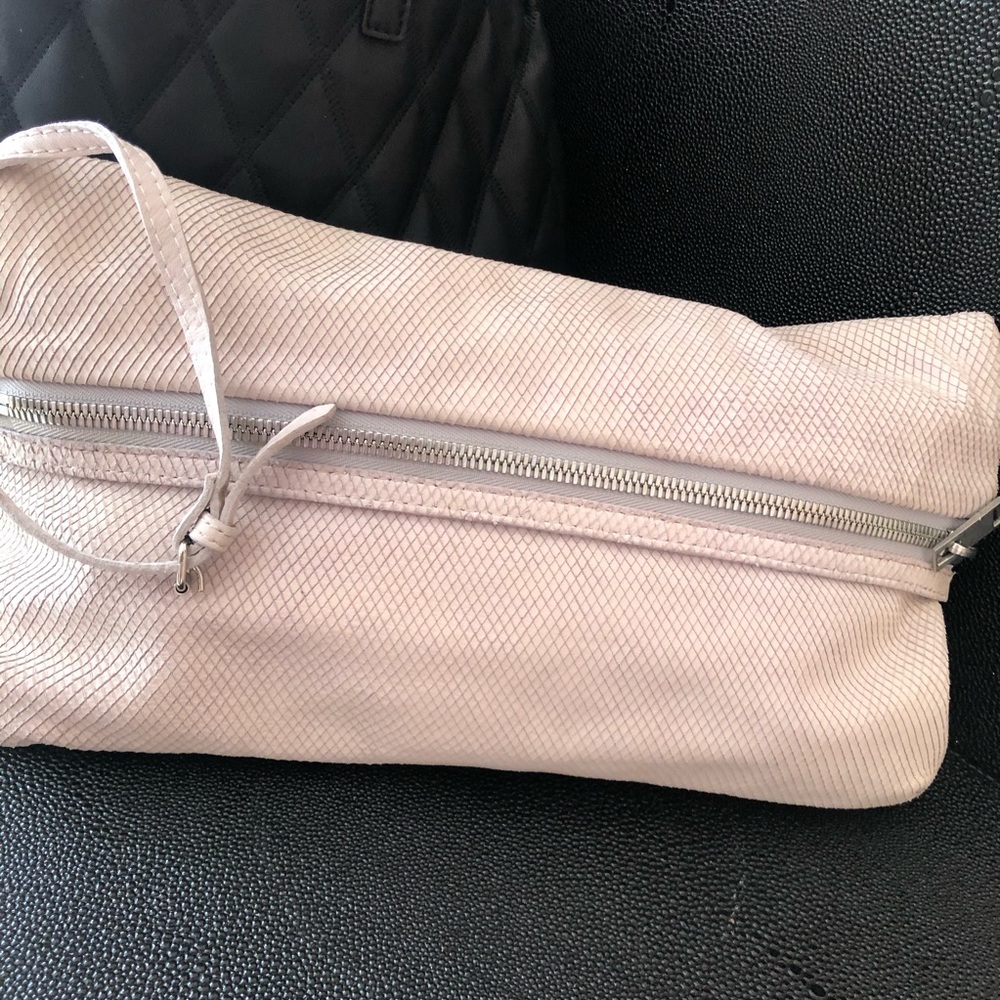 🔥Kurt Geiger🔥Leather Snake Skin Clutch/Wristlet